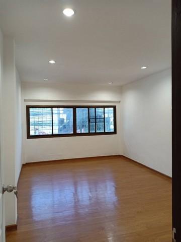 รหัสC6830 ให้เช่าอาคารพาณิชย์ 2ชั้น 2คูหา ย่านถนนเจริญราษฎร์ พระราม3 ใกล้ถนนสาทร 6