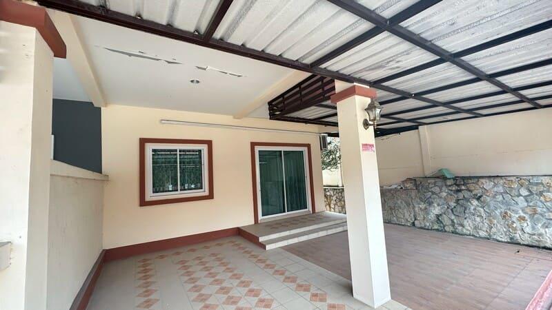 ขายทาวเฮาส์ชั้นเดียวหลังริม ทำเลดี หน้าบ้านกว้าง การเดินทางสะดวกไปพัทยา 5