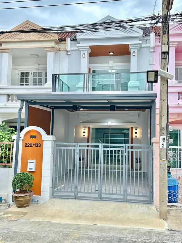 หมู่บ้านลภาวัน1      3