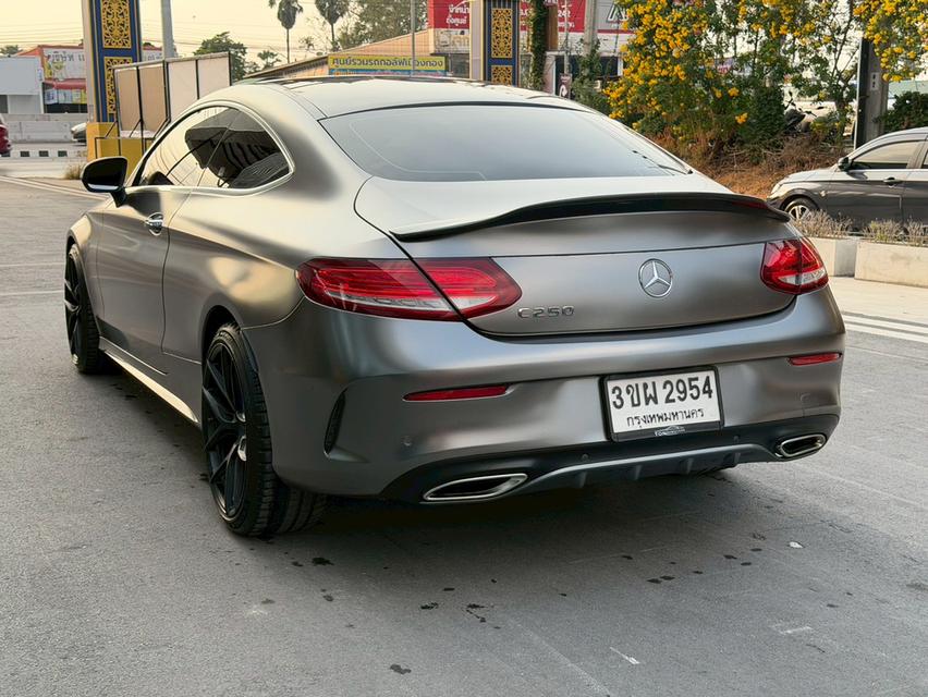 รหัสรถ KPV2954 📌 2019 BENZ C250 2.0 COUPE AMG DYNAMIC รูปที่ 11