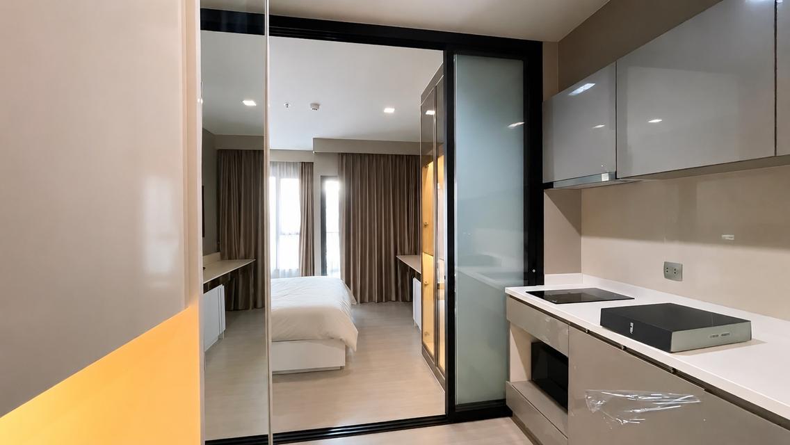 Condo Life Asoke-Rama9 5