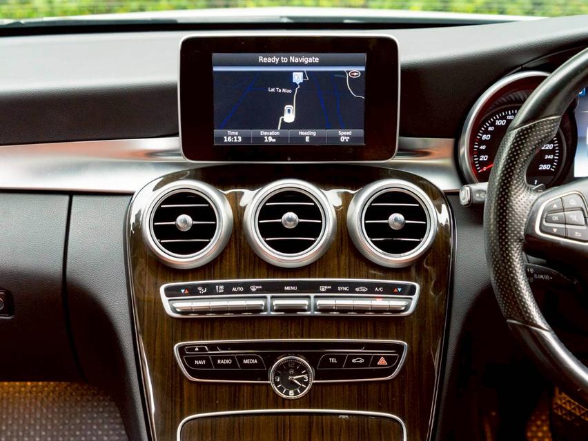 Mercedes Benz C250 Coupe Sport ปีจด 2017 16