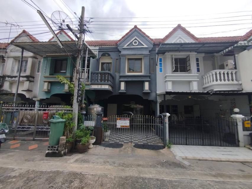 ขายทาวน์เฮ้าส์ หมู่บ้านภัชธีญา ทำเล : บางรักน้อย – ท่าอิฐ