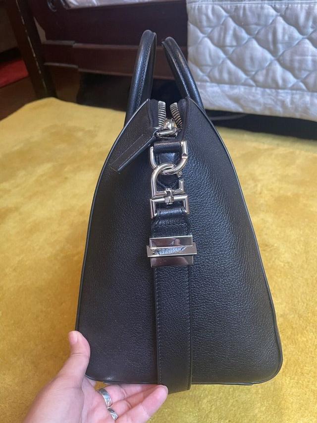 ส่งต่อจ้า Givenchy Bag 5