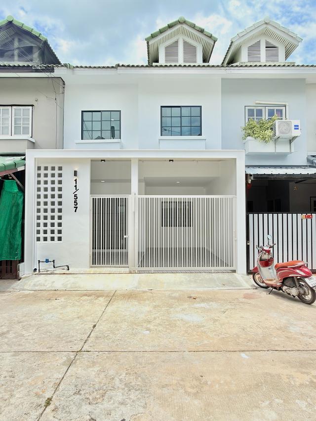 ขายทาวน์เฮ้าส์ หมู่บ้านนริศรา ซ.46 (โทรสอบถามราคา) 2