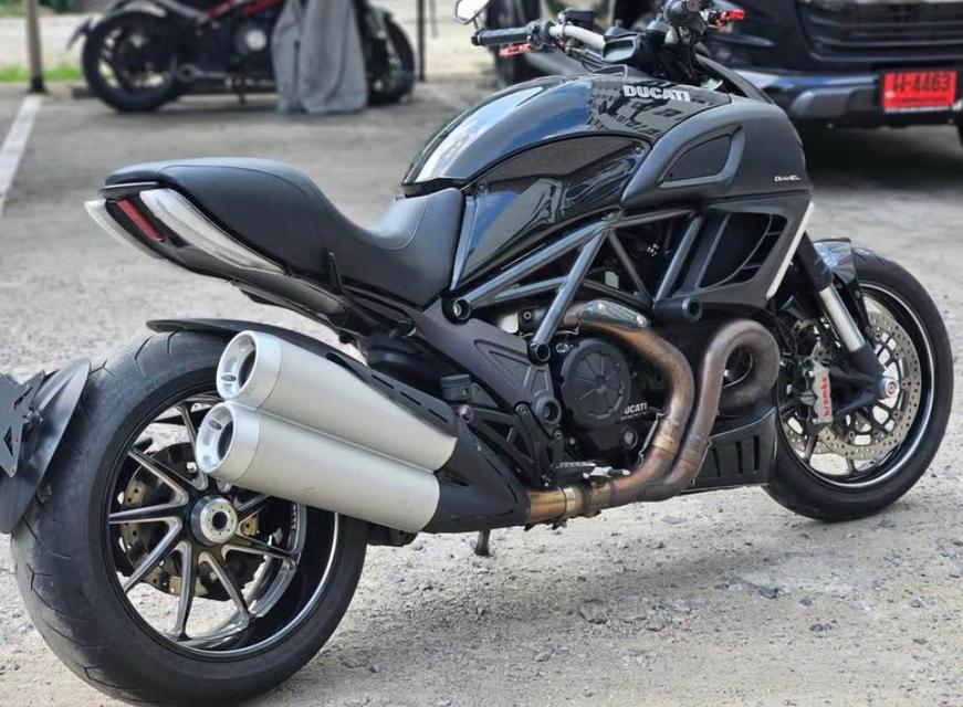 2012 Ducati Diavel 1200 6