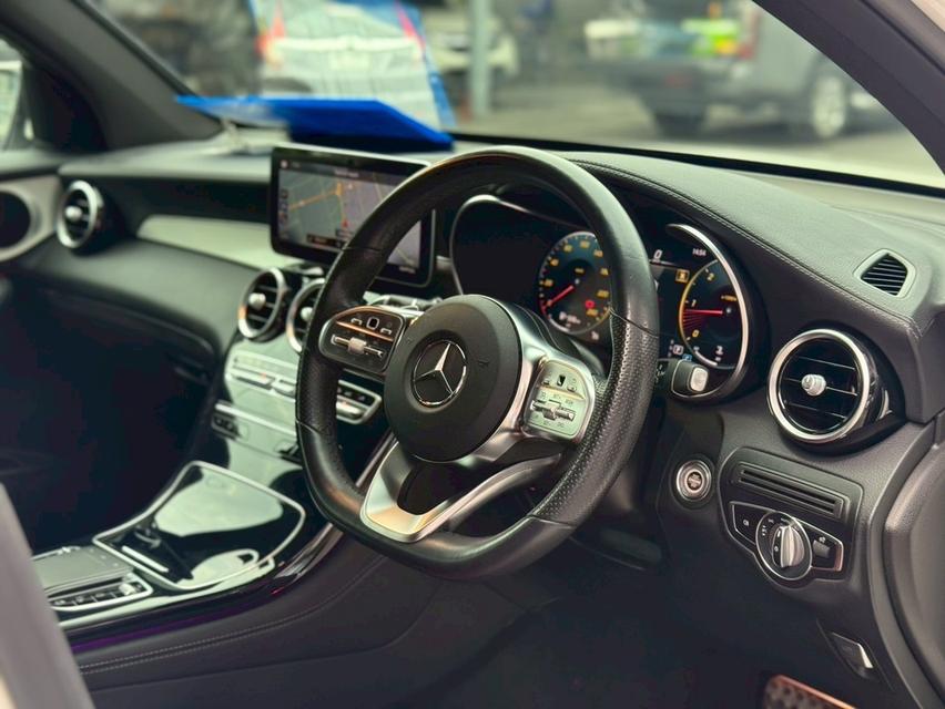 Benz GLC220d AMG Coupe 14