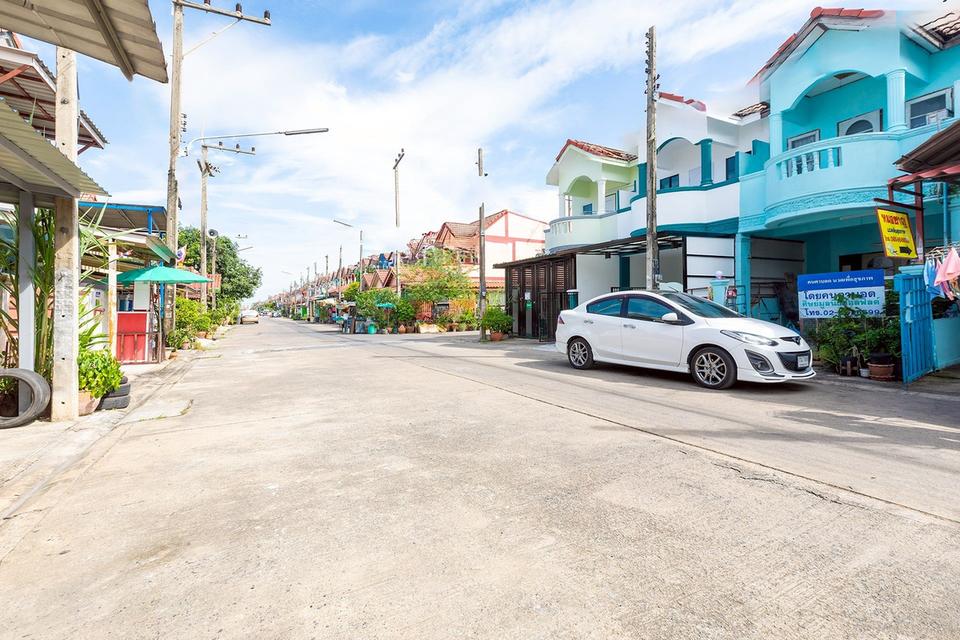 หมู่บ้านพรทวีวัฒน์1  3