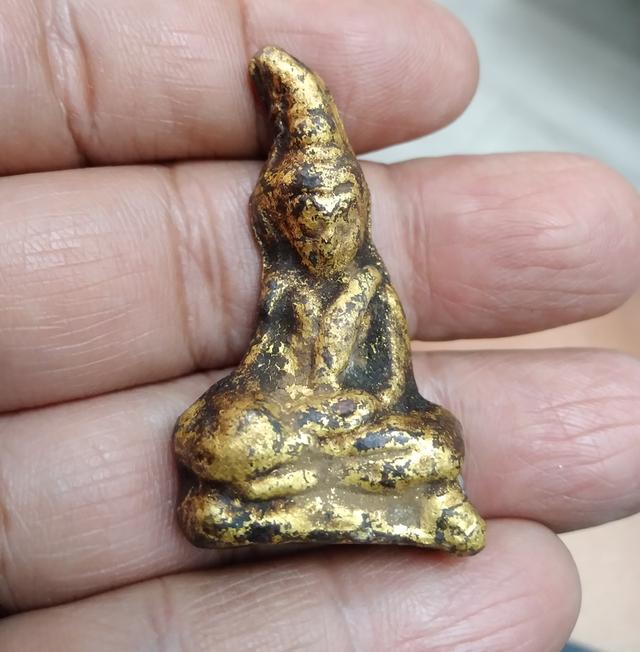 พระท่ากระดานกรุศรีสวัสดิ์จ.กาญจนบุรี