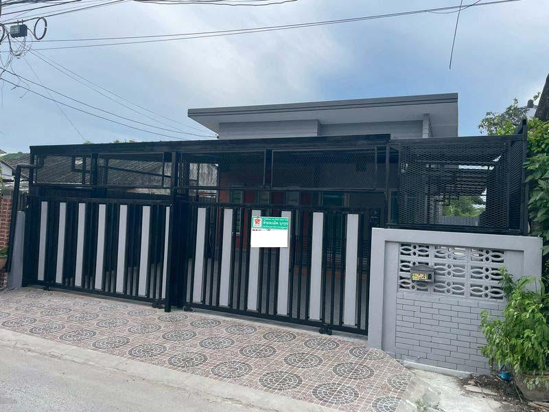 ขาย : บ้านเดี่ยว ชั้นเดียว เนื้อที่ 61 ตรว.  หมู่บ้านวนาทิพย์ ถนนประชาร่วมใจ 19 