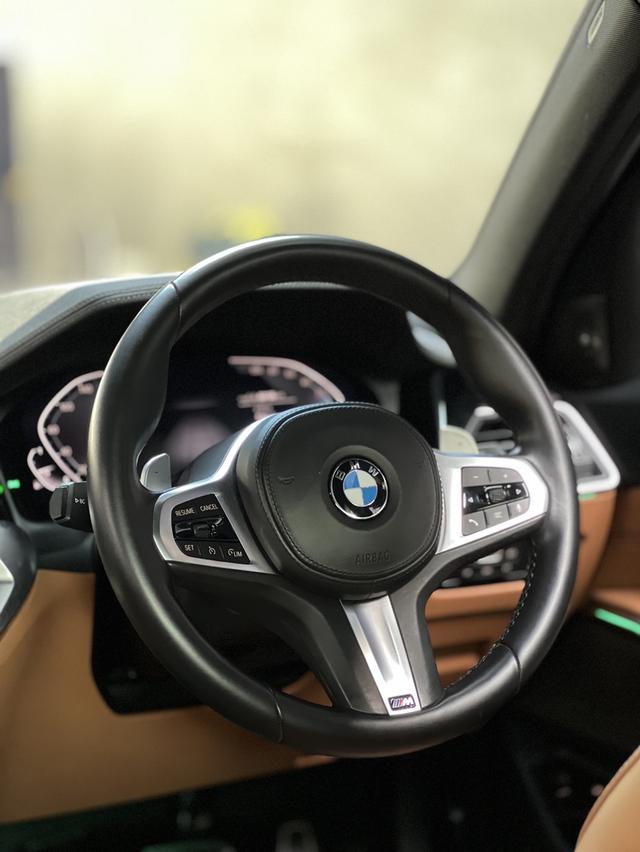 BMW 330e M Sport 6