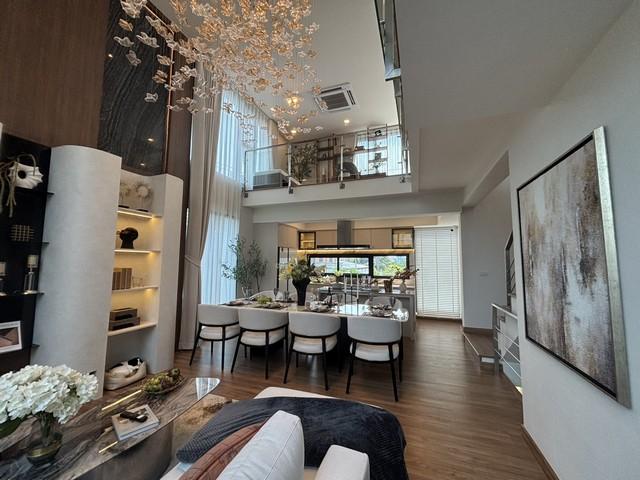 ขายบ้านหรู 4.5 ชั้น พร้อม Rooftop และสระว่ายน้ำส่วนตัว ย่านสุขุมวิท แบริ่ง ทำเลศักยภาพ ใจกลางเมือง 6