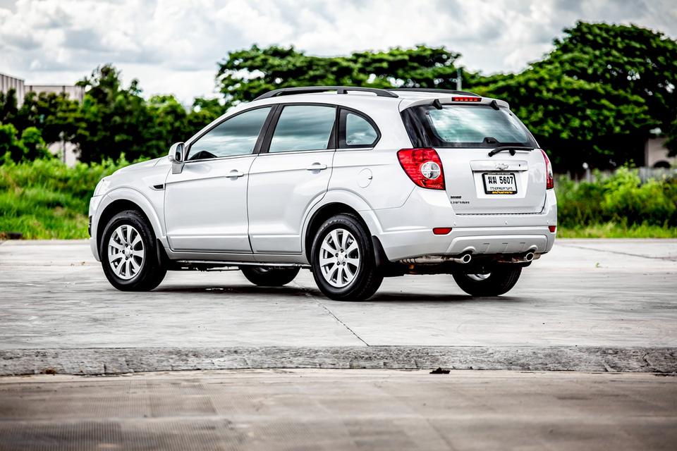 CHEVROLET Captiva 2.4 LT ปี 2012 เกียร์ออโต้ สีเทา Suv 7 ที่นั่ง 8