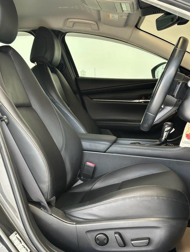 🚗Mazda3 2.0 SP ปี 2019 จด 2020☑️ รถบ้านมือเดียวป้ายแดง☑️ ไมล์เพียง 107,xxx กม.☑️ เครื่องยนต์เบนซิน 2.0 เกียร์ออโต้☑️ รูปที่ 12
