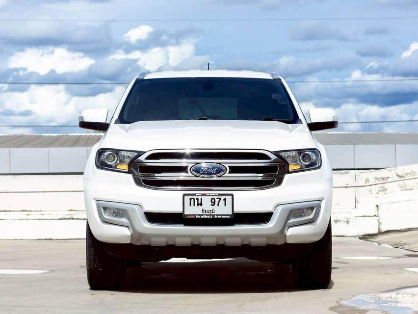 ขาย Ford Everest 2.2Titanium ปี17