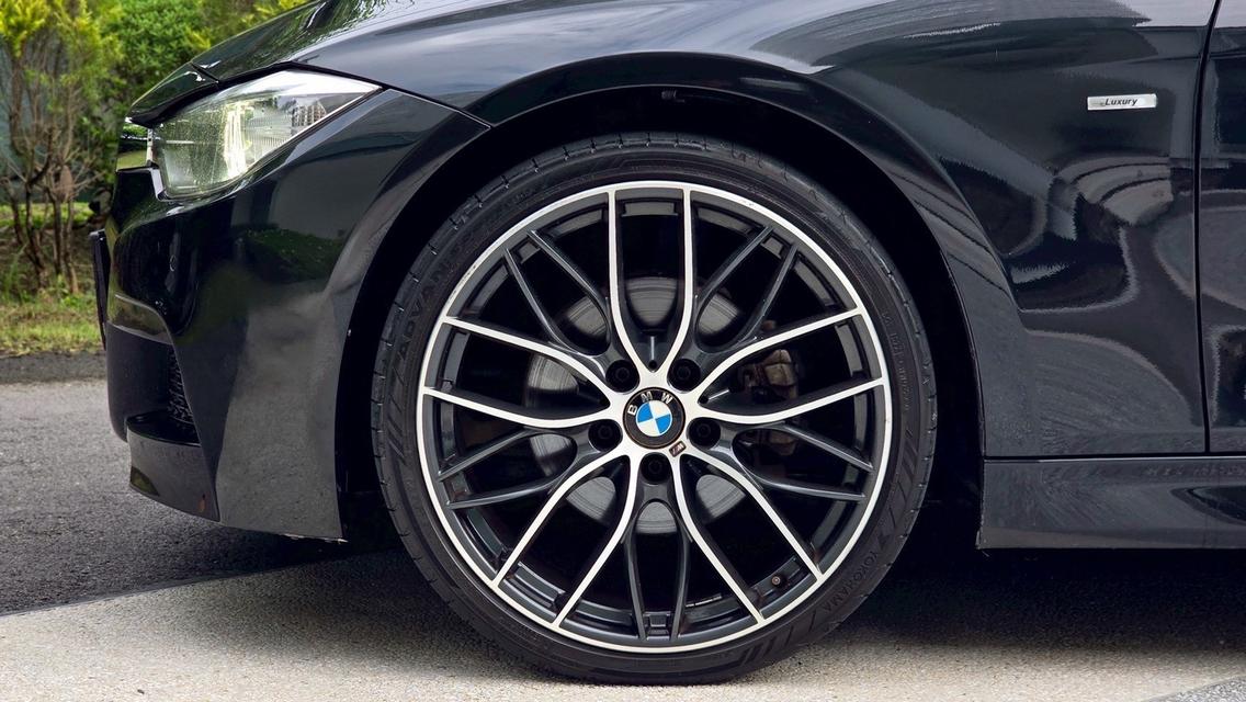 รหัสรถ WB36 Bmw 320d Msport look ปี 2013  8
