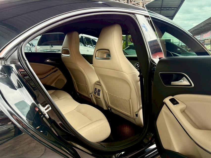 2017 MERCEDES BENZ CLA 200 6