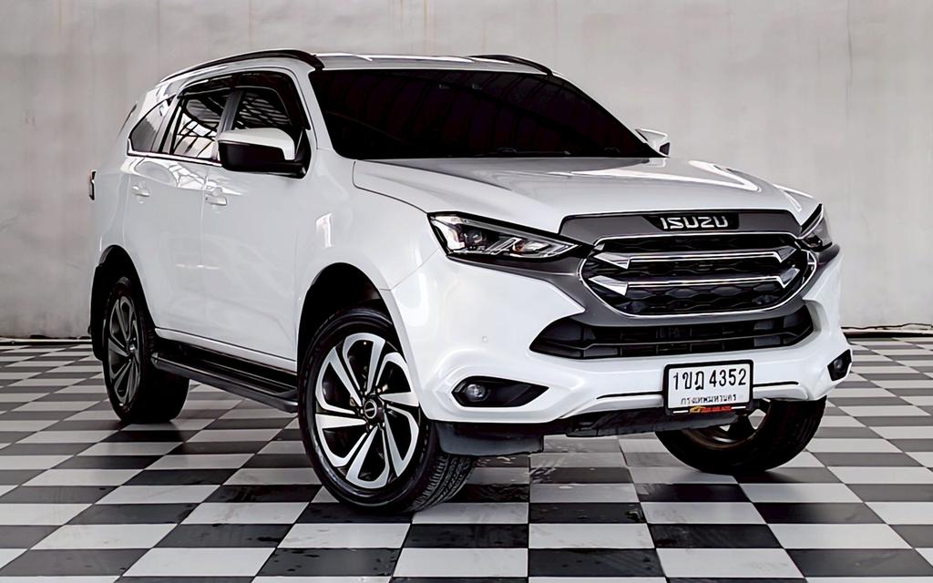 ISUZU MU-X 3.0 ULTIMATE 4WD ปี 2021 Mile 69,937 km. (999,000)