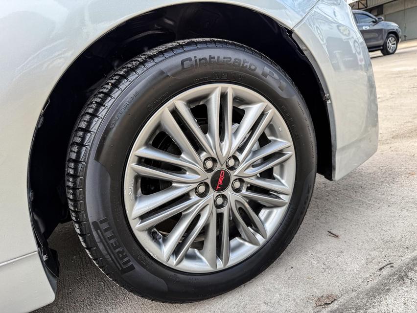 ขาย Totota Prius 1.8Hybrid ปี13 19
