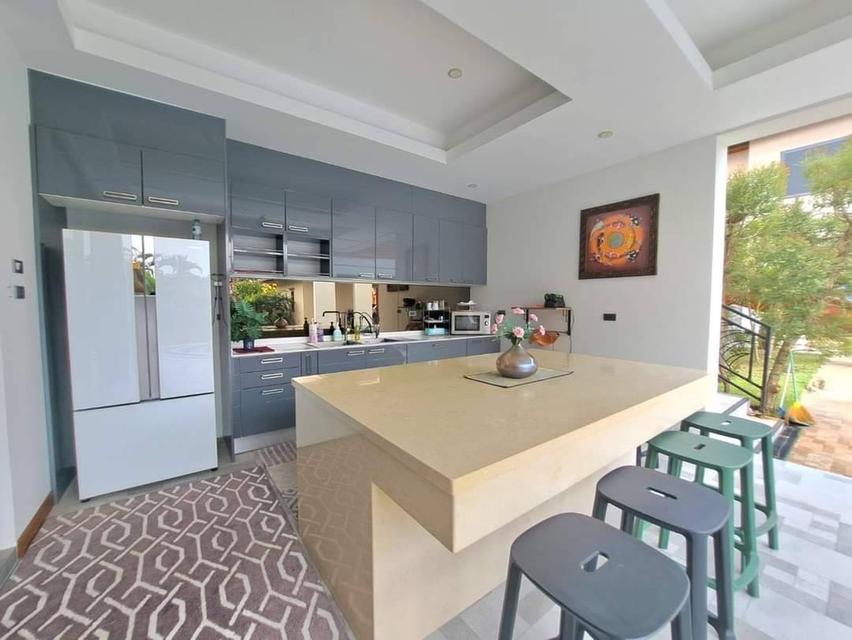 Luxury Pool Villa Pattaya For Sale/Rent  8