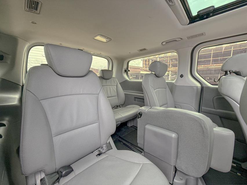 ขาย Hyundai H1 2.5Vip ปี19 14