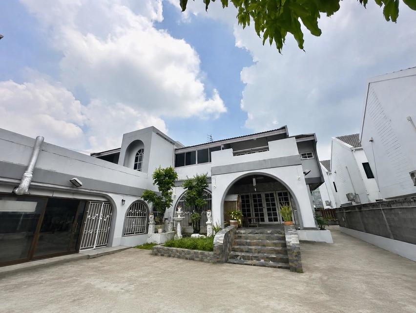 บ้านเดี่ยว 2 ชั้น หมู่บ้านเมืองเอก โครงการ 1 ถนนเอกทักษิณ ซอยเอกทักษิณ 2 ตำบลหลักหก อำเภอเมืองปทุมธานี จังหวัดปทุมธานี 5