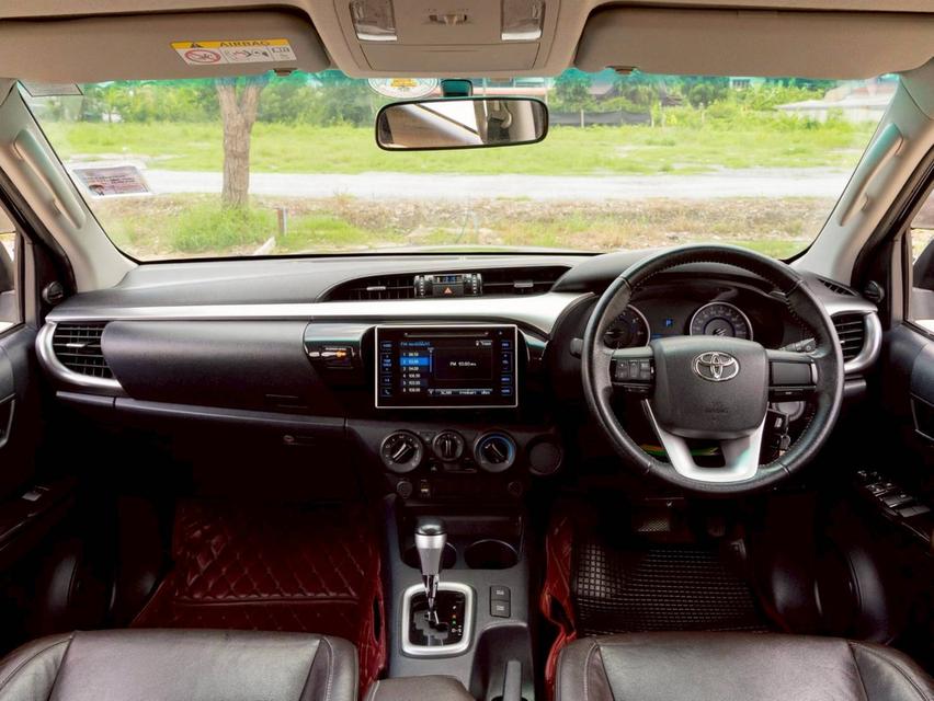 Toyota revo 2.4E Prerunner 2018 14