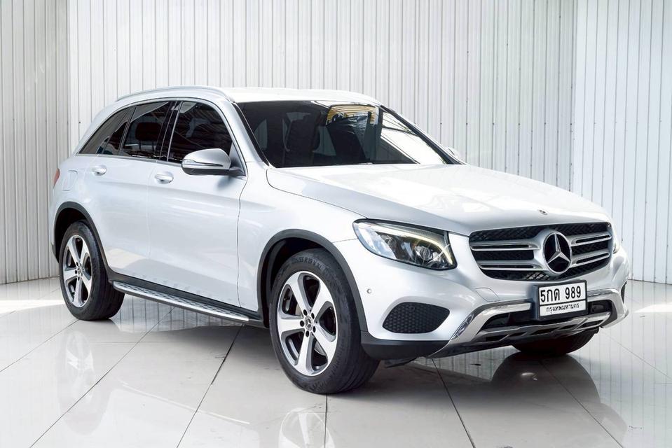 BENZ GLC-CLASS 250d 4MATIC Off-Road ปี 2018 สีเทา โฉม W253 ปี14-24 รูปย่อยที่ 3