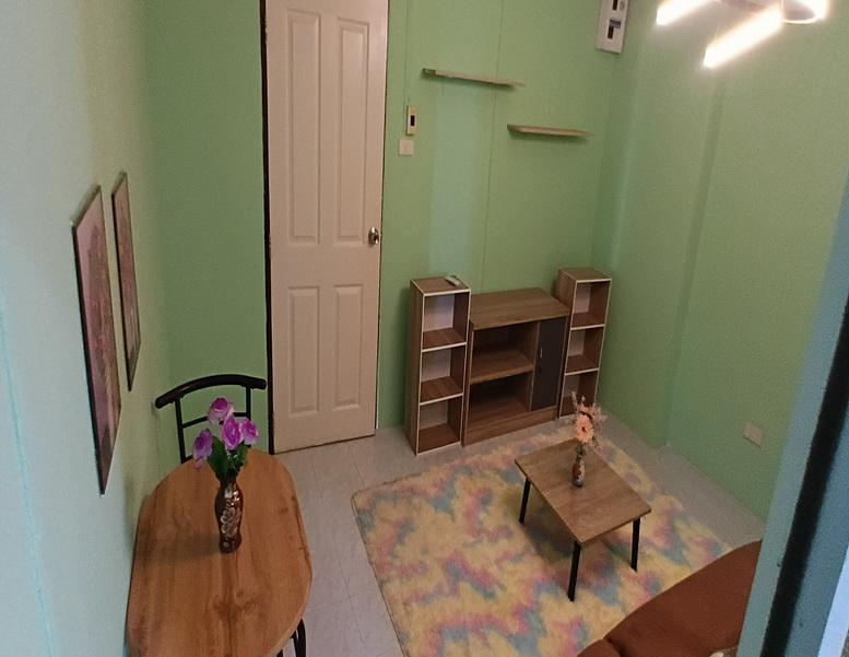 ขายคอนโดติดBTSกระทรวงสาธาระณะสุขเดินมาขึ้นรถไฟฟ้าสถานีได้เลยอยู่หน้าคอนโด เดินไปบิ๊กซีได้สะดวกการเดินทาง ใหญ่ 1ห้องนอน 1ห้องโถง 1ครัว ตกแต่งใหม่ทั้งห้ 3