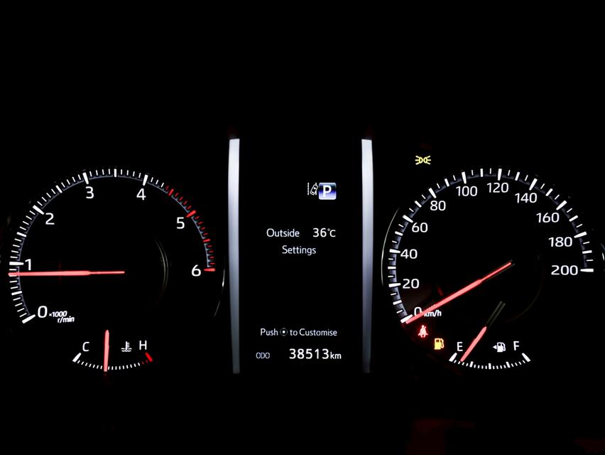 2022 Toyota FORTUNER 2.8 GR Sport (Black Top) 4WD SUV AT รูปที่ 9
