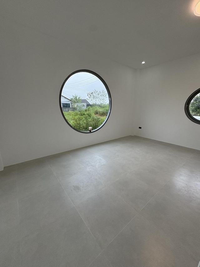 ขายบ้านสวยสร้างใหม่ สไตล์โมเดิร์น ขนาด 65 ตรว บรรยากาศดี ถนนเชียงใหม่-ดอยสะเก็ด เชียงใหม่. 6