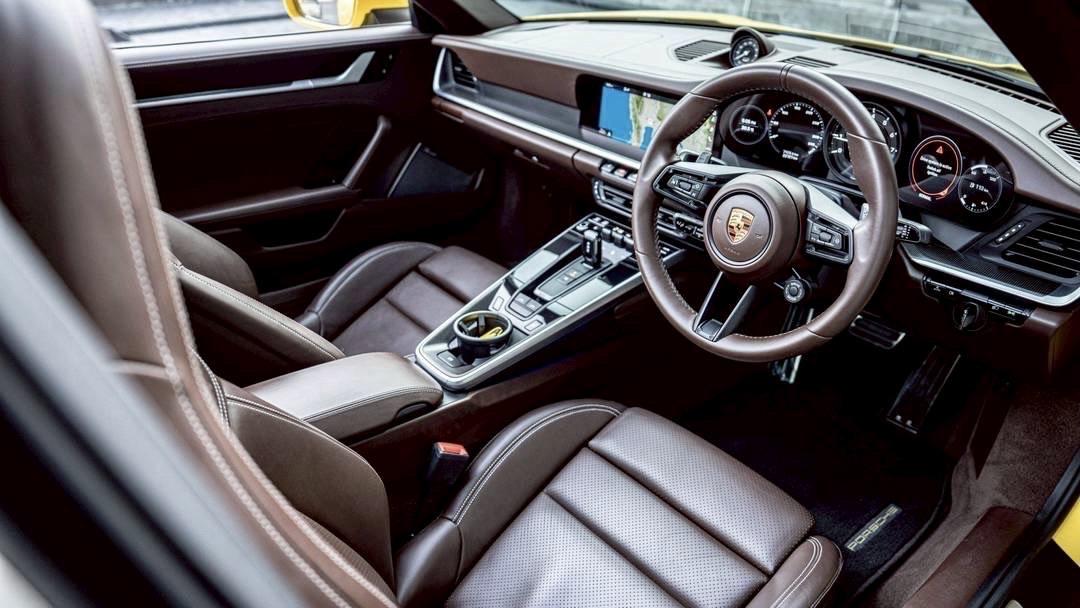 Porsche 911 Targa 4 (992) 3