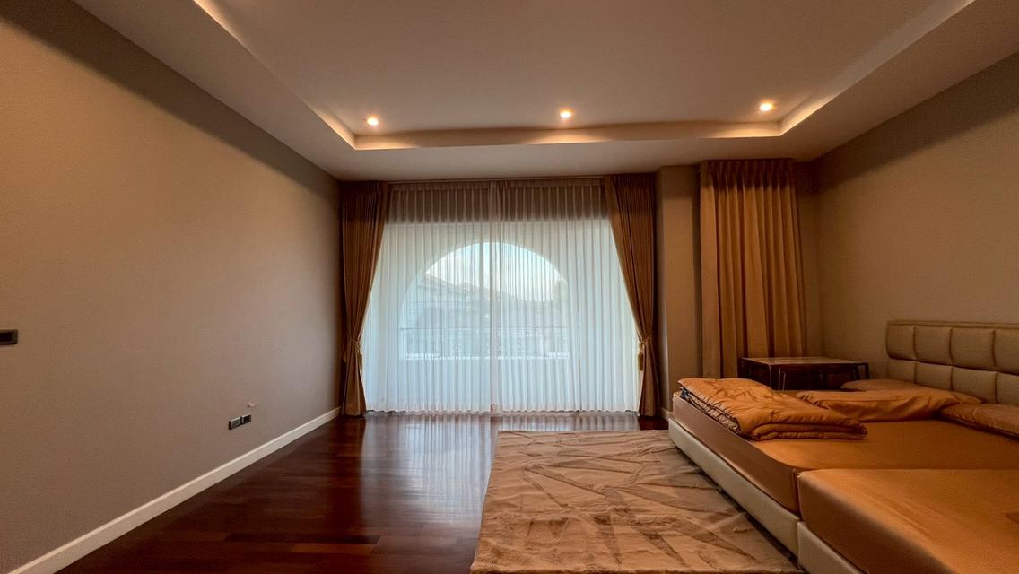 Two Grand Monaco for rent with private pool 12