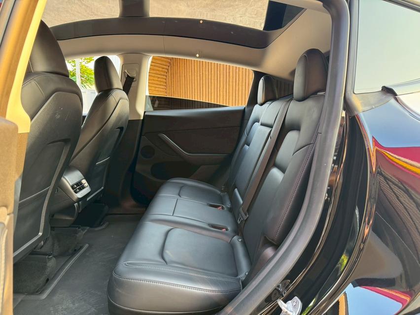 Tesla Model Y RVD ปี23 16