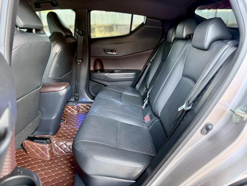 ปี 2018 TOYOTA CHR, 1.8 HV Hi โฉม ปี17-ปัจจุบันสีเทา เครื่องเบนซิน/ไฮบริด ตัวท็อปสุด รูปที่ 11