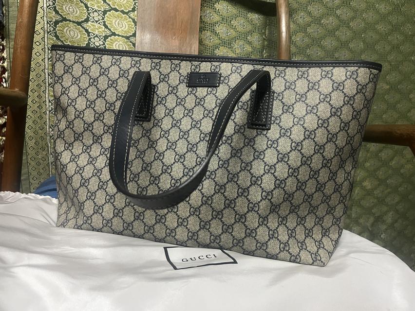 Gucci Tote Handbag GM in beige/dark brown supreme coated canvas with silver tone hardware, marked: 211137-492174, measures: 9.75 x 14.5 x 4.25" (25 x