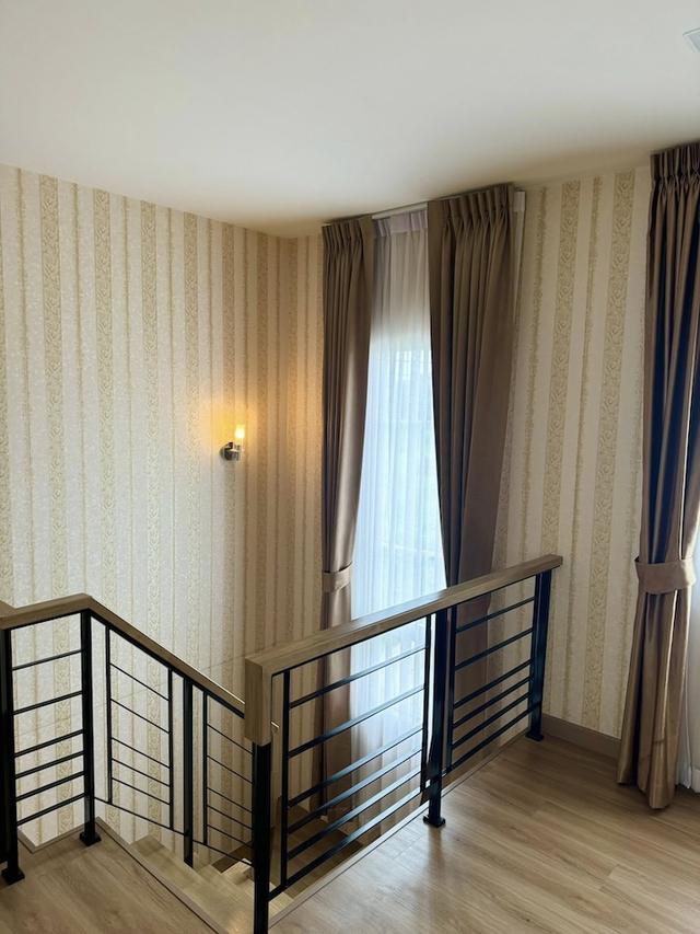 ให้เช่าบ้านเดี่ยวหลังใหญ่ เพรสทีจ ฟิวเจอร์ รังสิต **4 ห้องนอน | 3 ห้องน้ำ | 2 ที่จอดรถ **พื้นที่ใช้สอย 155 ตร.ม. / ที่ดิน 51 ตร.วา **Fully furnished 11