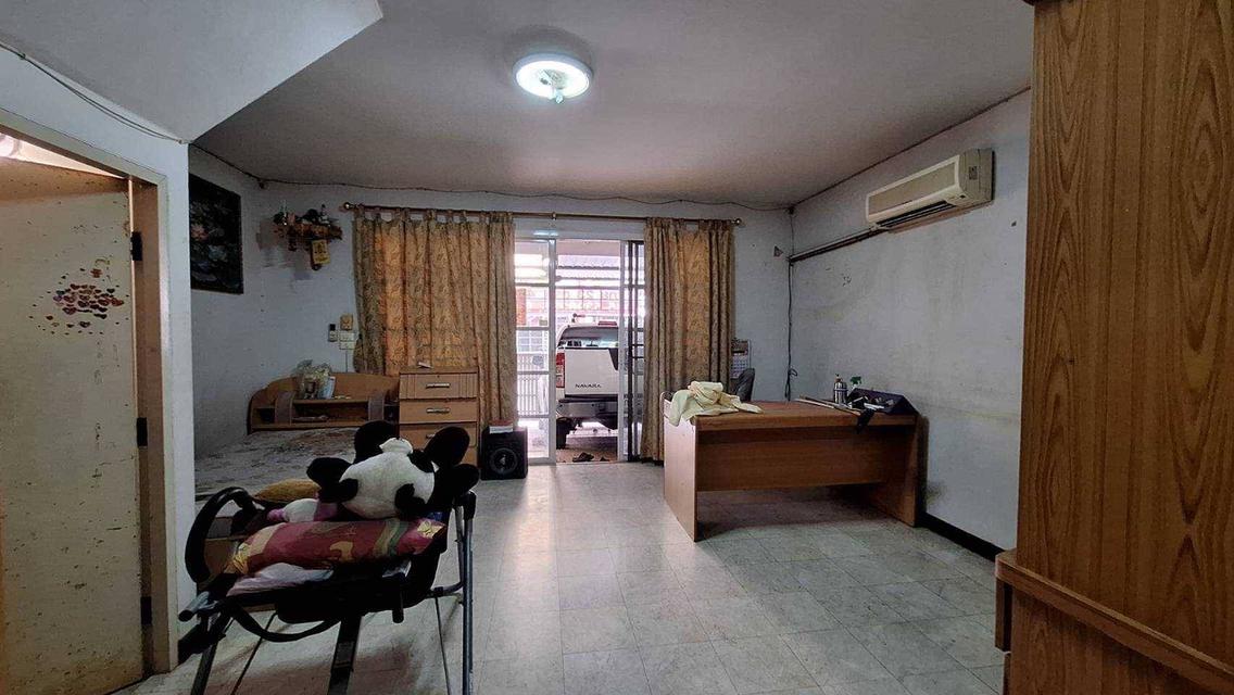 ให้เช่าทาวน์โฮม 3 ชั้น หมู่บ้านนักกีฬาแหลมทอง ถ.กรุงเทพกรีฑา ใกล้โรงเรียนศรีพฤฒา (N.994) 2