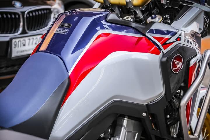 Honda Africa Twin DCT 6