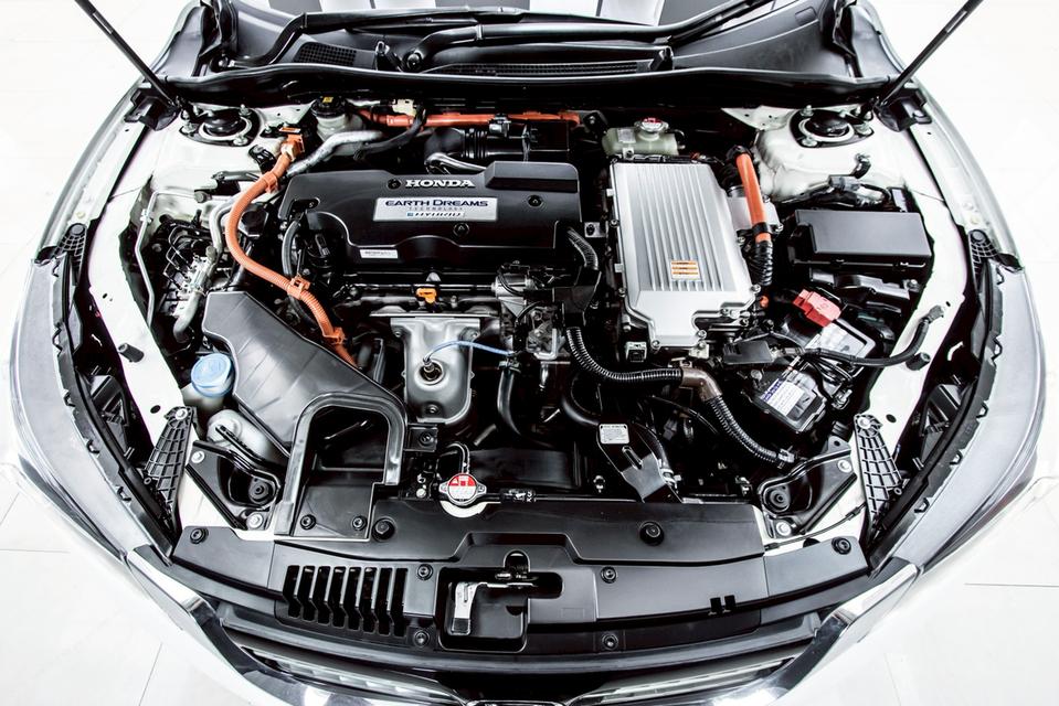 รหัสรถ 3A927 ACCORD 2.0 HYBRID 2015 18