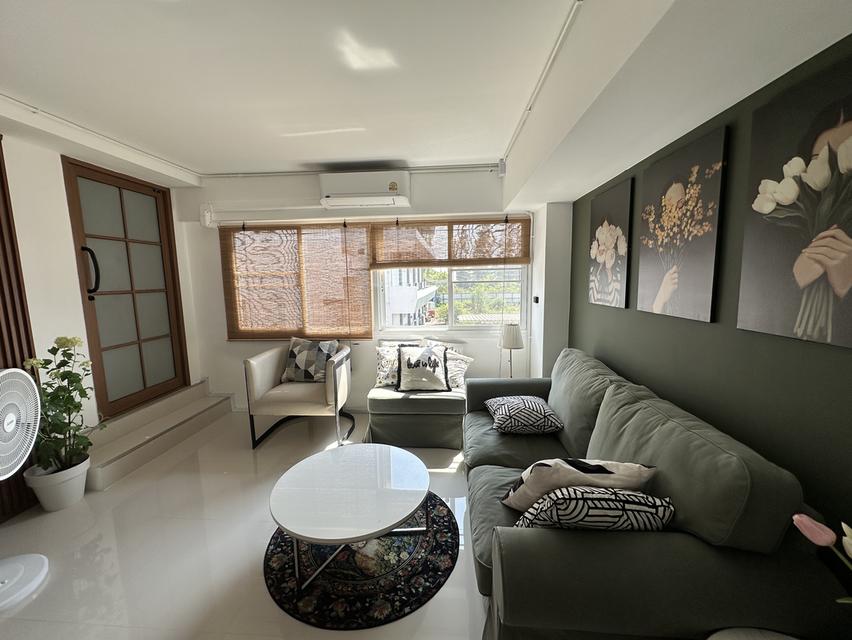 อาคารพาณิชย์ Vizio Romklao-Suvanabhumi 4