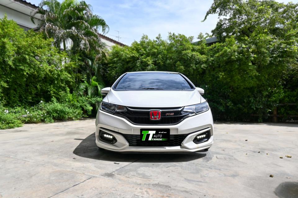 Honda jazz gk 1.5 v + i-vtec #โทรด่วน 086-988-8836 2