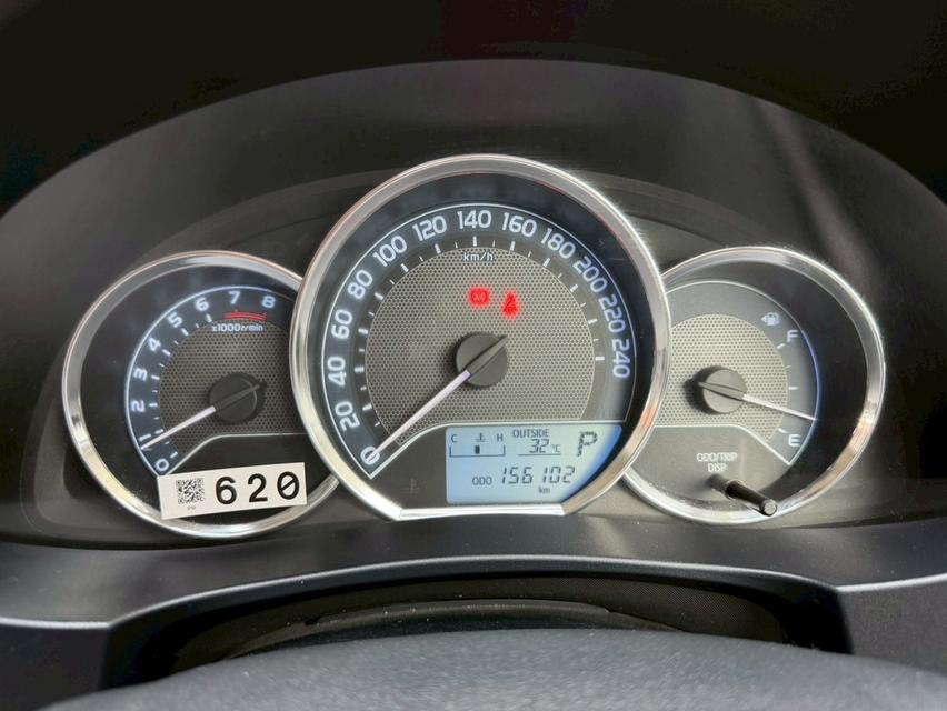 Toyota Altis 1.8 E ปี2015 13