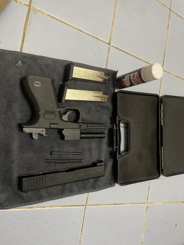 ปืนแบลงค์กัน Glock 17 Gen 4 มือสอง สภาพเต็ม100
