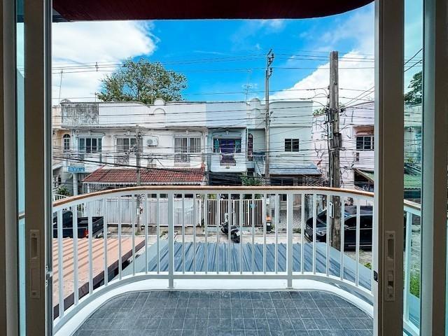 ขายทาวน์โฮม 2ชั้น ซอยลาดพร้าว84 หมู่บ้าน 84 แมนชั่น ทำเลดี บ้านรีโนเวทใหม่พร้อมอยู่ ใกล้ นานาชาติสิงคโปร์ 14