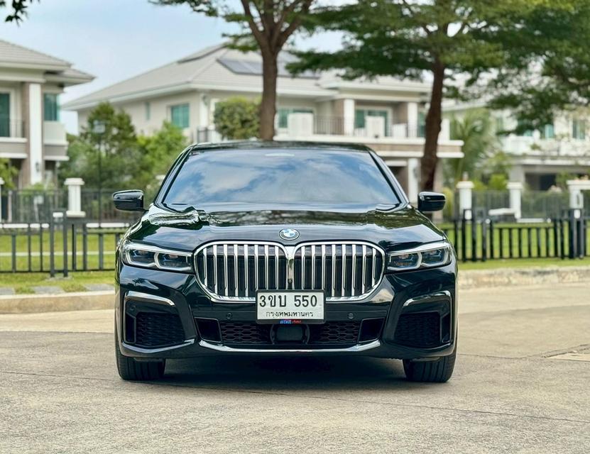 รหัสรถ AVA550 ✌️BMW 745Le xDrive M Sport LCI ตัวใหม่ โฉม G12 ปี 2021 รูปที่ 2
