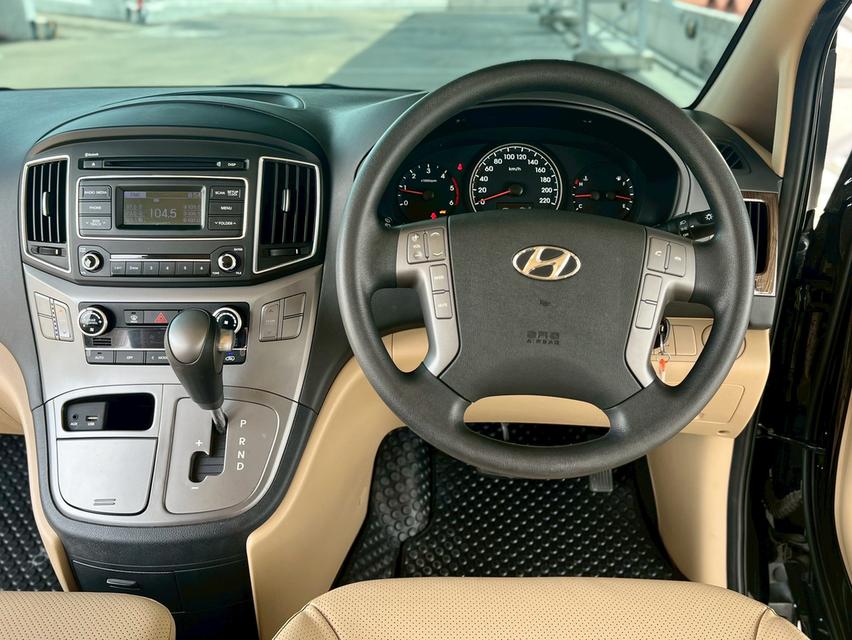 HYUNDAI H-1 2.5 Elite ปี 2018 เครื่องดีเชล  14