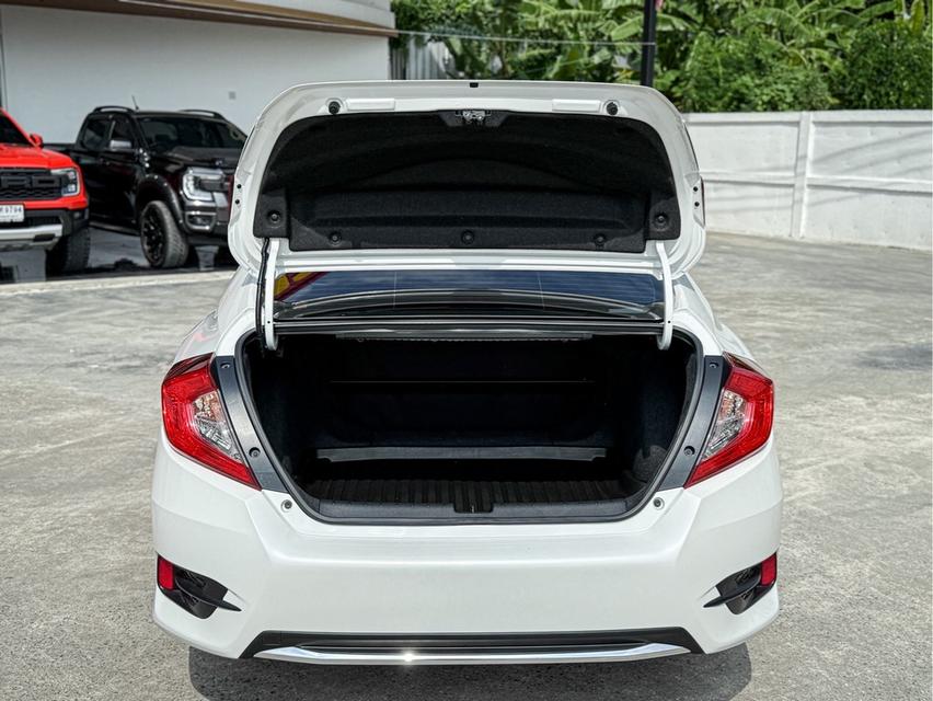 รหัสรถ WRT3775 2021 HONDA CIVIC, 1.8 EL 18