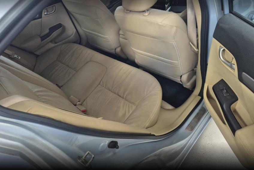 HONDA CIVIC 1.8E ปี2012 8