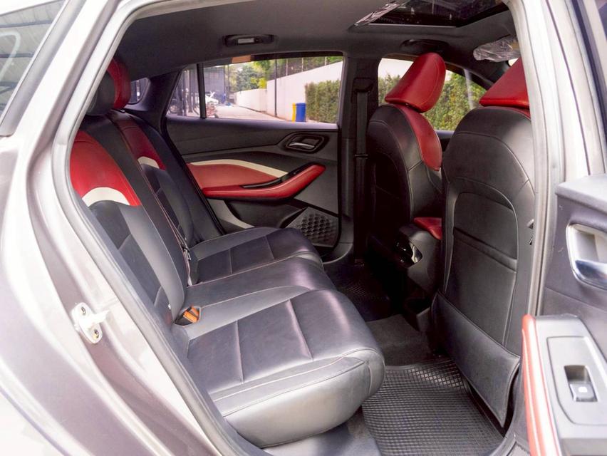 Mg 5 1.5X ปี จด 2022  12